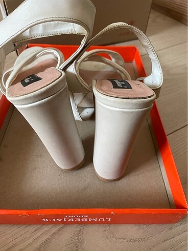 Dolgu topuk aşırı rahat - Görsel 3