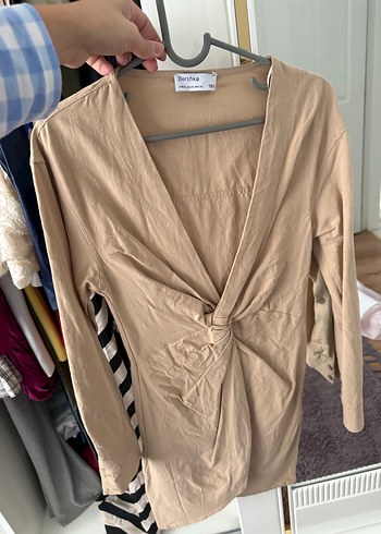 xs Beden Bershka bej elbise