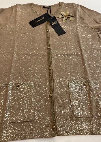 Düğmeli Parlak Bej Kadın Hırka - Görsel 4