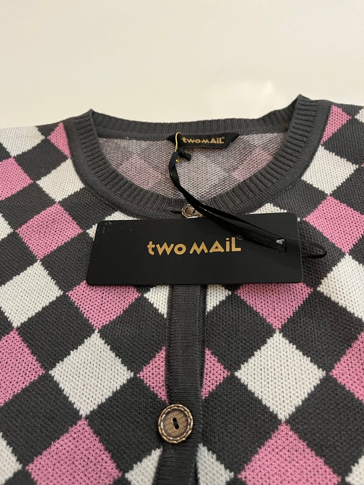 Düğmeli Pembe Ekose Kadın Hırka - Görsel 2