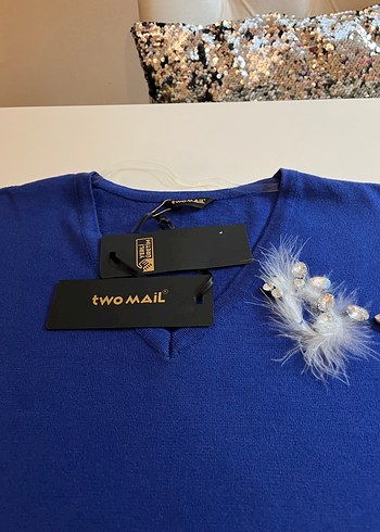 Uzun Kollu Mavi V Yakalı Triko Kazak - Görsel 2