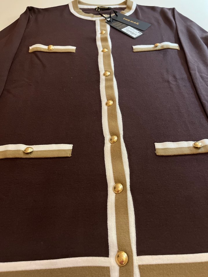 Düğmeli Kahverengi Kadın Hırka - Görsel 3