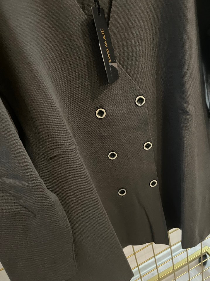 Düğmeli Siyah Midi Kadın Blazer - Görsel 3