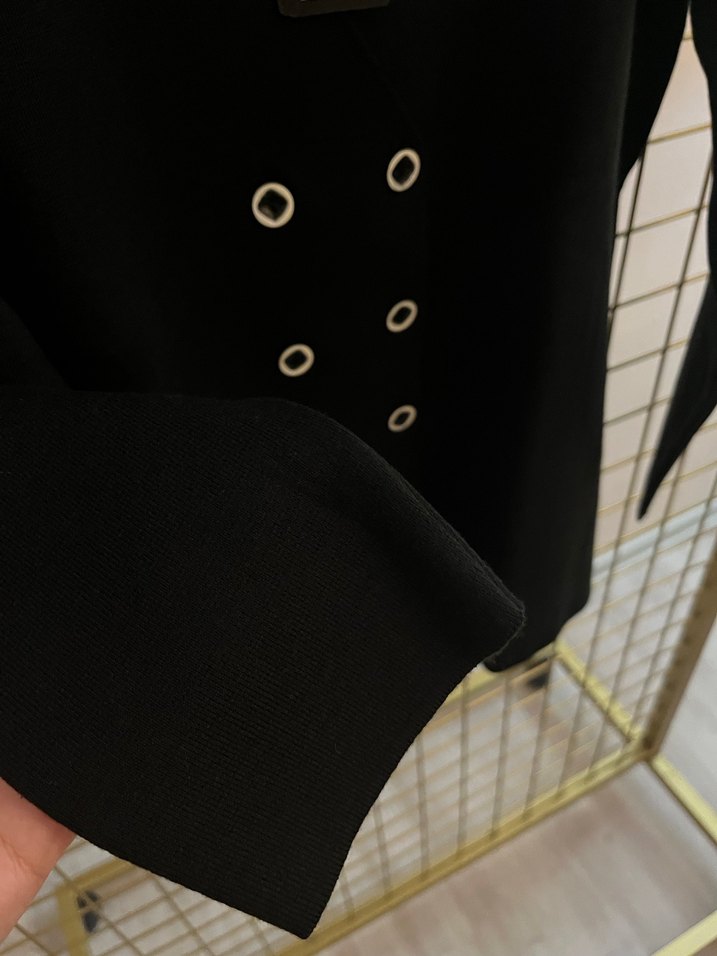 Siyah Düğmeli Kadın Uzun Blazer Ceket - Görsel 4