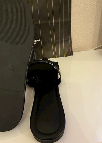Ayakkabı dünyası Siyah Tokalı Kadın Terlik