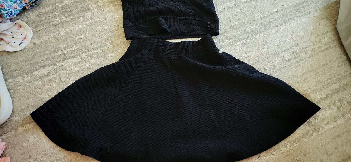 Siyah Örgü Kısa Kollu V Yaka takım - Görsel 3