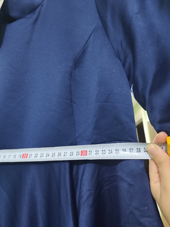 Lacivert Uzun Kollu Saten Elbise - Görsel 3