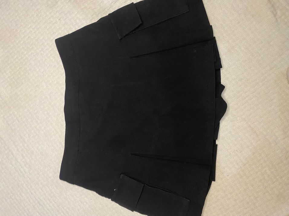 Düğmeli Siyah Mini Etek - Görsel 3