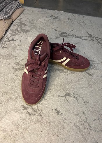 Bordo Süet Kadın Günlük  Spor Ayakkabı - Görsel 2