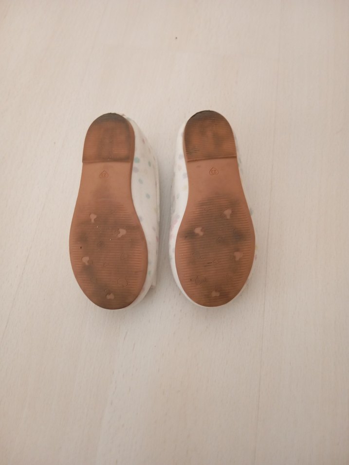 Kız Çocuk Beyaz Fiyonklu Balerin Ayakkabı - Görsel 3