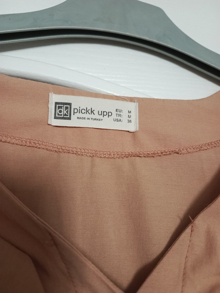 Bej Fırfırlı V Yakalı Kadın Bluz - Görsel 5