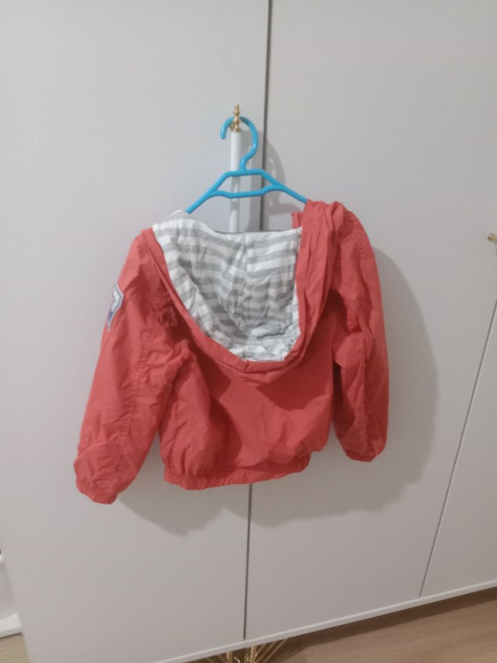 Kız Çocuk Pembe Fermuarlı Yağmurluk - Görsel 2