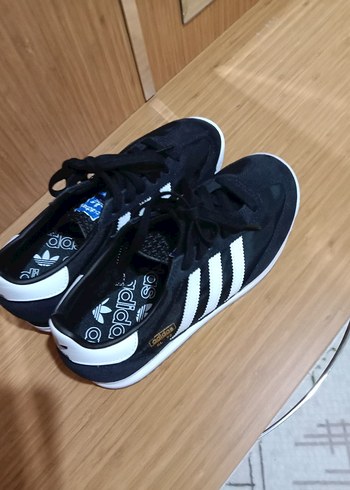 Adidas 36,5