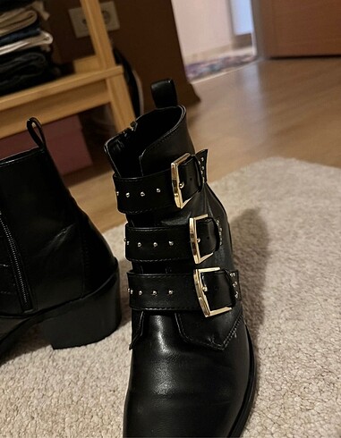 38 Beden Stradivarius bot