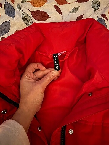 H&M H&M kırmızı mont