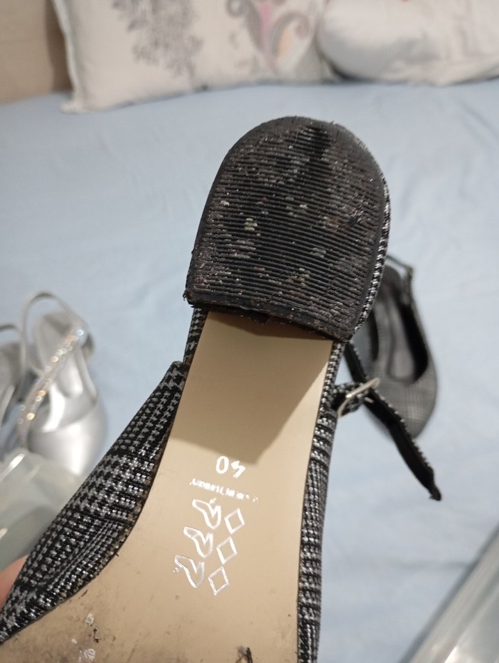 Tokalı Kareli Kadın Düz Ayakkabı - Görsel 4