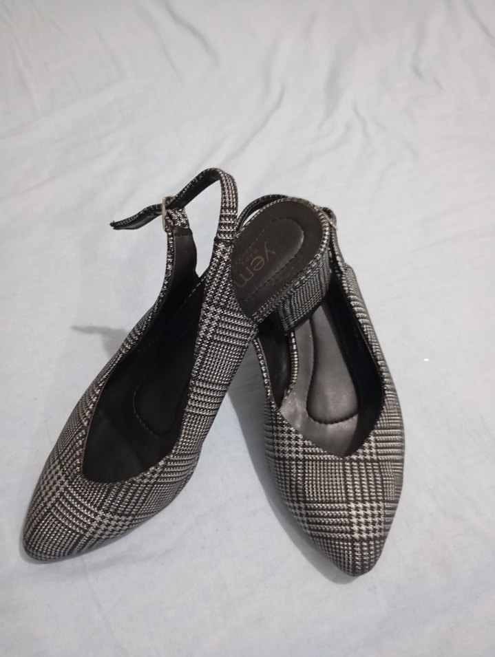 Tokalı Kareli Kadın Düz Ayakkabı - Görsel 2