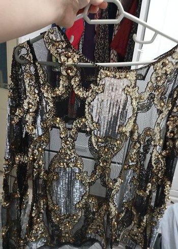 Uzun Kollu İşlemeli Payetli üst - Görsel 5