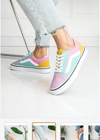 Renkli Vans ayakkabı 