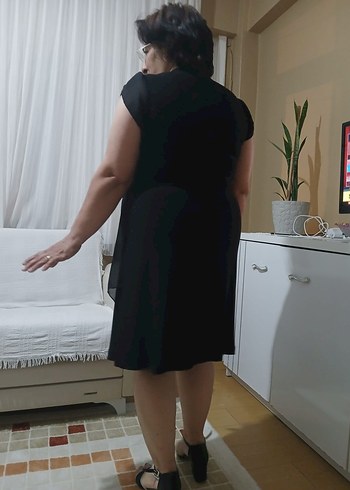 Siyah V Yaka Drapeli kısa Abiye - Görsel 5