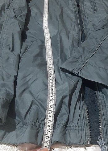 Gri Kapüşonlu Rahat Kesim Erkek Mont - Görsel 3