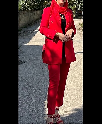 Kemerli kadın takım elbise - Görsel 4