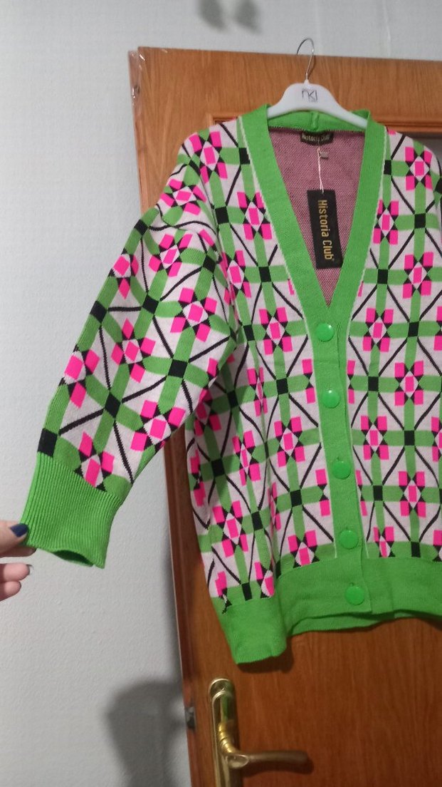 Renkli Desenli V Yakalı Kadın Triko hırka - Görsel 2