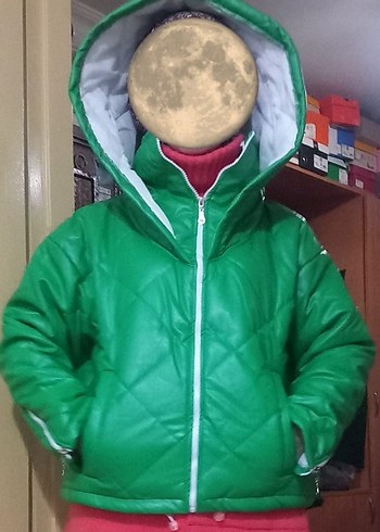 Yeşil Kapüşonlu  Kısa Kadın Mont - Görsel 3