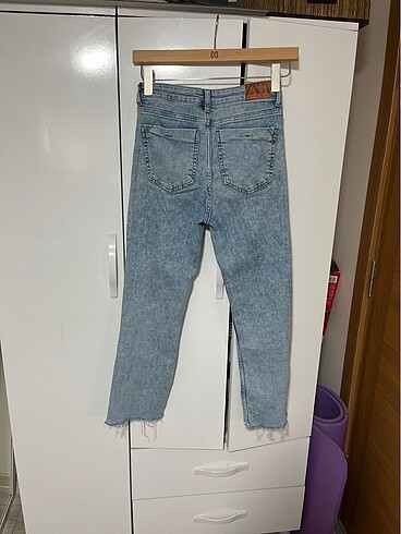 36 Beden mavi Renk Jean pantolon