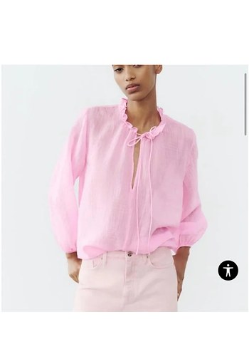 V Yaka Fırfırlı Pembe Keten Gömlek