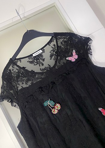 Dantel İşlemeli Siyah Kısa Gece Elbisesi - Görsel 3