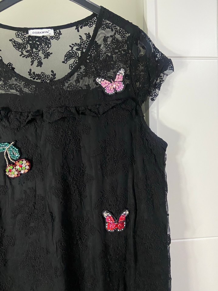 Dantel İşlemeli Siyah Kısa Gece Elbisesi - Görsel 4