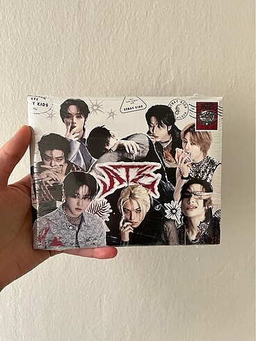 Stray kids letter versiyon