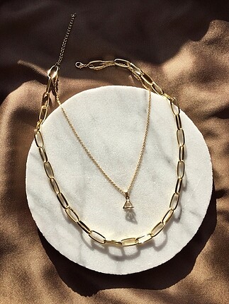 Gold 2 li zincir kolye . Etiketli paketli sıfır ürün. #küpe #yen