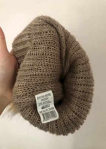 Bej Örgü Kadın Bere Ponponlu - Görsel 3