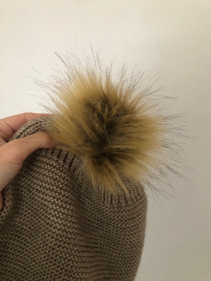 Bej Örgü Kadın Bere Ponponlu - Görsel 2