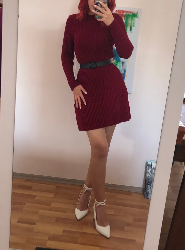 Bordo Yüksek Yakalı Triko Elbise - Görsel 4