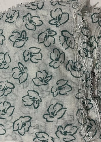 Lcw desenli şal - Görsel 2