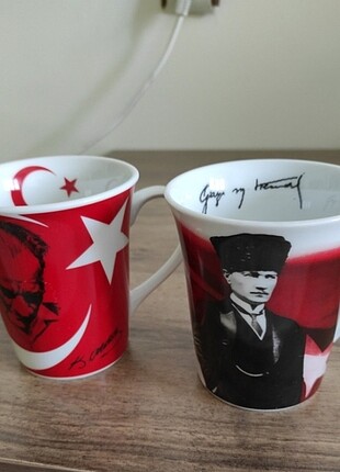 2adet Atatürk resimli porselen kupa