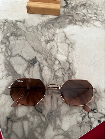  Beden Rayban gözlük
