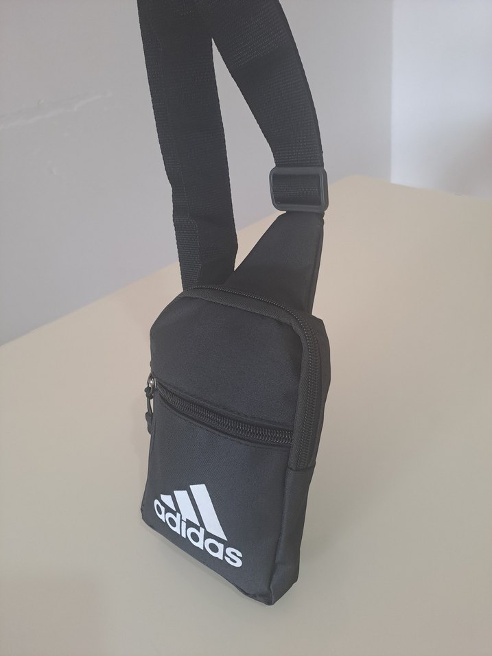 Siyah Omuz Çantası - Görsel 2