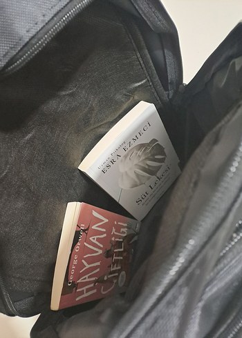 Renkli Baskılı Fermuarlı Siyah Sırt Çantası - Görsel 5