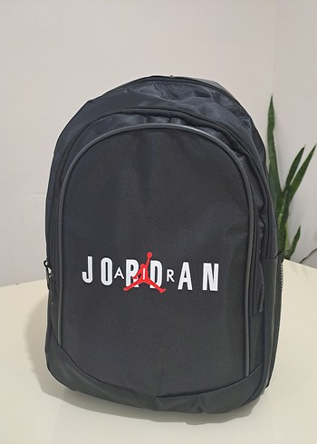 Renkli Baskılı Fermuarlı Siyah Sırt Çantası - Görsel 3