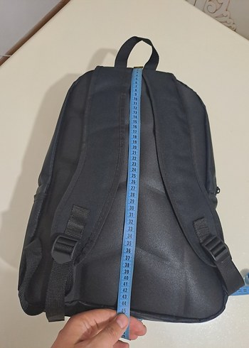 Siyah Fermuarlı Sırt Çantası - Görsel 6