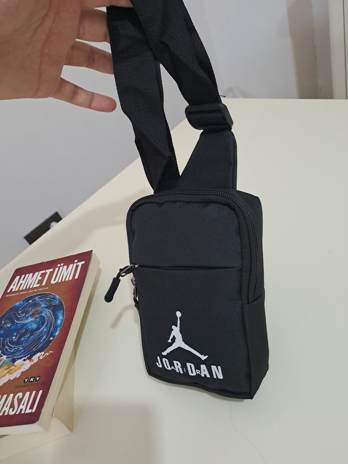 Siyah Fermuarlı Jordan Omuz Çantası - Görsel 3