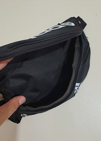 Siyah Baskılı Bel Çantası - Görsel 6