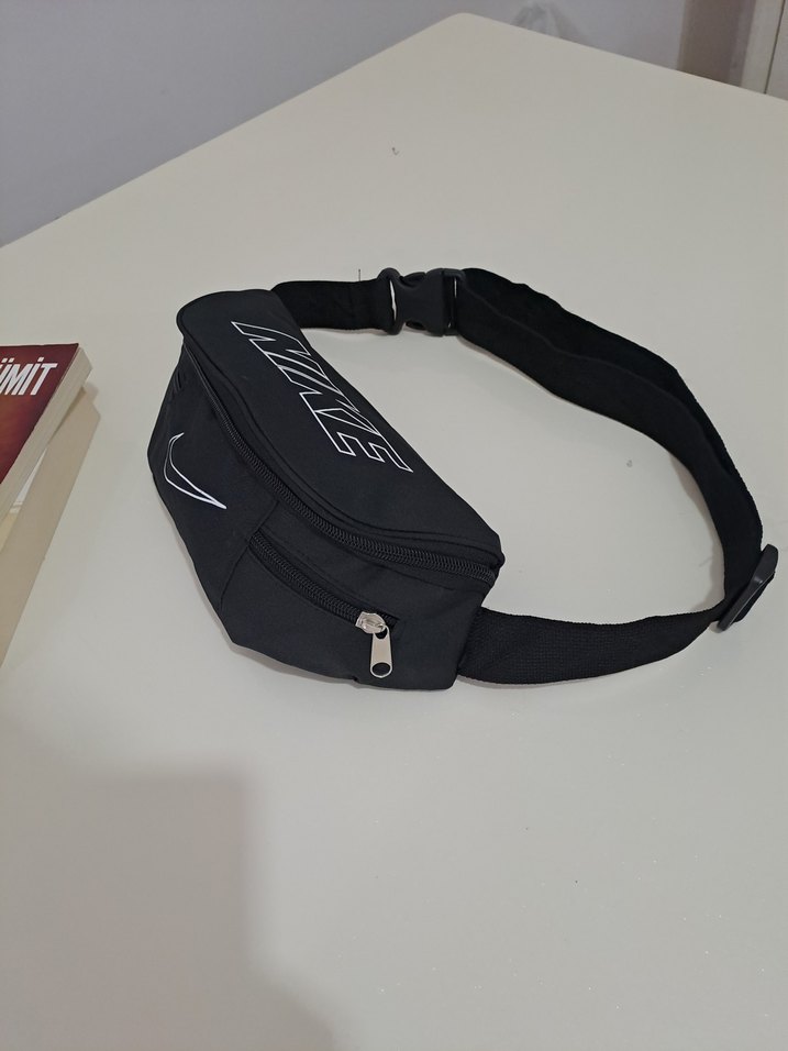 Siyah Bel Çantası - Görsel 3