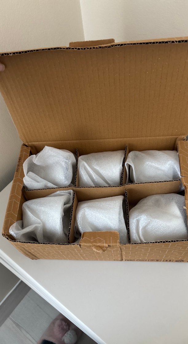 Beyaz İnce Kenarlı Porselen Fincan ve Tabak - Görsel 4