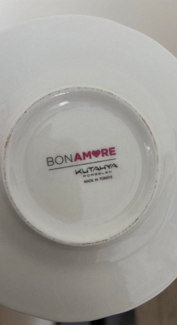 Beyaz İnce Kenarlı Porselen Fincan ve Tabak - Görsel 2