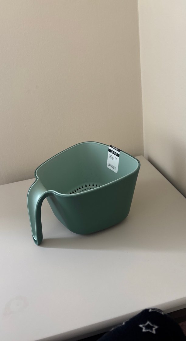 Kulp ve Delikli Yeşil Plastik Süzgeç - Görsel 4